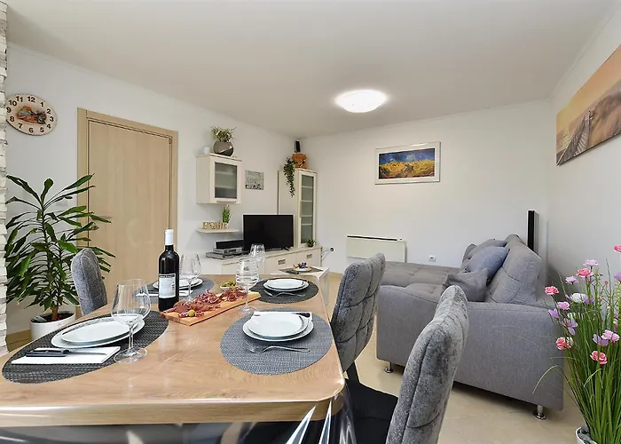 Apartment Dani 2333